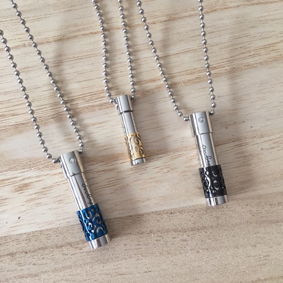 Only Love ash canister holder memorial necklace - Picture 7 of 7